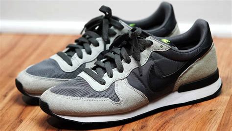 nike internationalist low damen dunkel|Nike Internationalist Review and Lookbook (5+ Years Wearing .